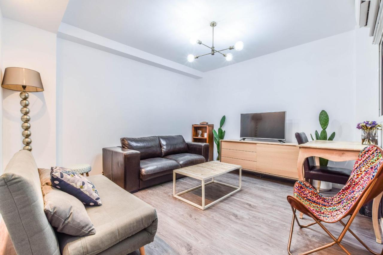 Apartamento En Malasana Appartement Madrid Buitenkant foto