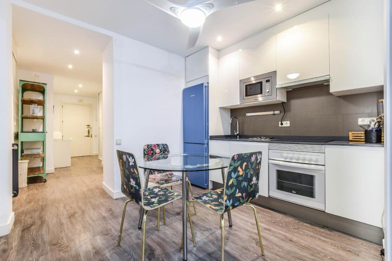 Apartamento En Malasana Appartement Madrid Buitenkant foto